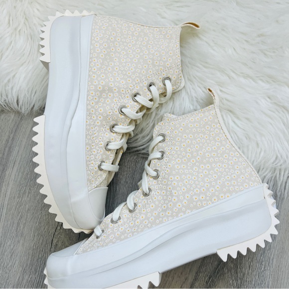 NWT Converse Run Star Hike Platform Daisy Women’s Shoes - Picture 4 of 8
